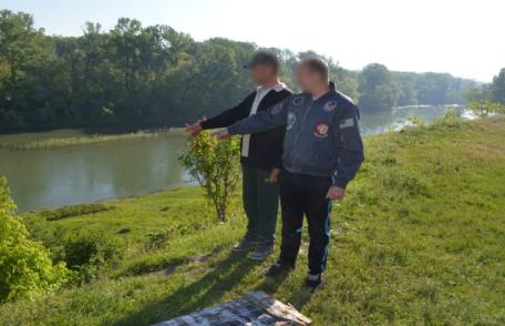Focuri de armă la frontiera cu Republica Moldova pentru reţinerea unor contrabandişti - FOTO