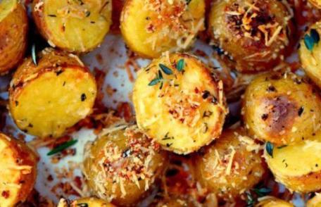 Cei mai buni cartofi la cuptor