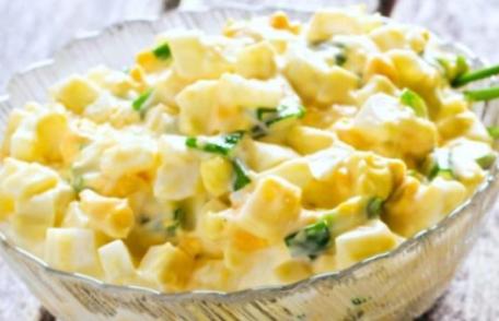 Salată de ouă