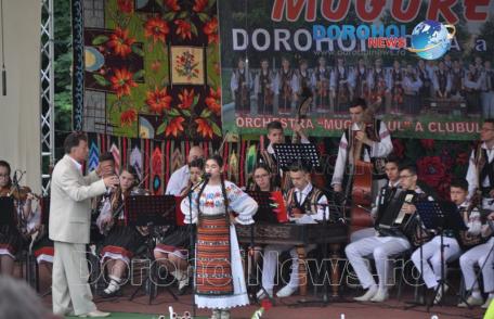 Prima zi a Festivalului Internaţional „Mugurelul” 2017 s-a încheiat cu succes. Vezi câștigătorii! - FOTO