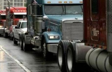 Italia, paralizată de greva transportatorilor