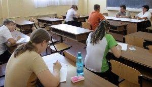 Peste 1000 de elevi înscrişi la bacalaureatul din toamnă