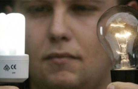 Ai astfel de becuri în casă? Mare atenţie! Sunt extrem de periculoase