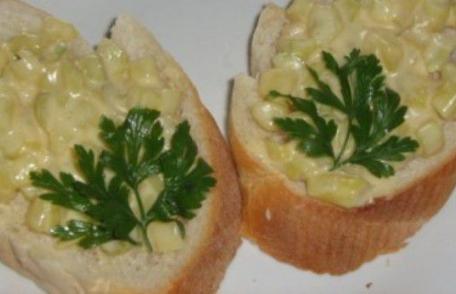 Salată de fasole verde cu maioneză