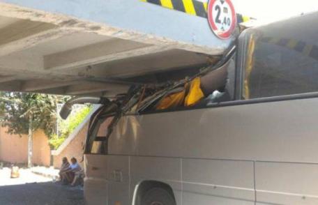 Accident ȘOCANT la Roma! Există zeci de victime