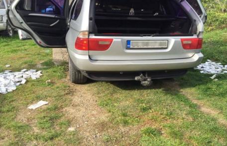 BMW folosit pentru transportul ţigărilor de contrabandă