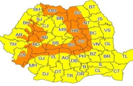 Comunicat Cancelaria Prefectului: ATENȚIE! Urmează două zile de ploaie, frig și vânt puternic