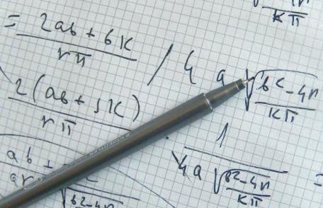 Luna August, luna meditaţiilor