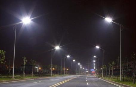 Proiect important pentru Dorohoi! Sistemul de iluminat existent va fi schimbat cu unul cu led!