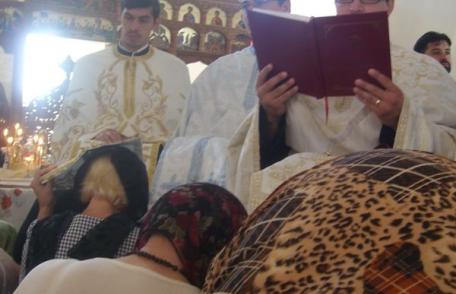 Seminarul Teologic din Dorohoi sărbătoreşte hramul de vară