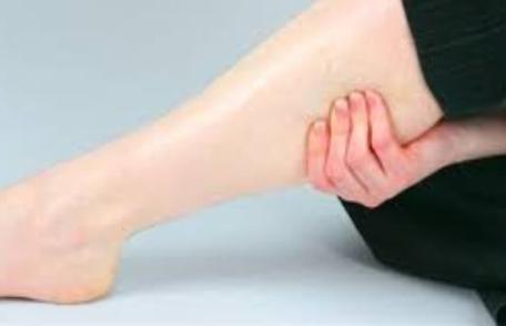 Cum se produc sughițul, cârceii sau tresăritul în somn