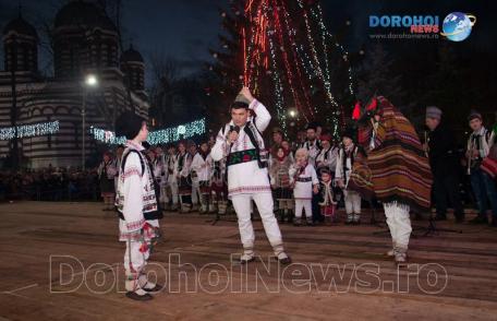 Banda Dumeni – Evoluția Formațiilor de Datini și Obiceiuri din 31 decembrie 2017: VIDEO – FOTO