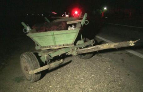 ACCIDENT! Două persoane rănite după ce căruța în care se aflau a intrat într-un cap de pod!