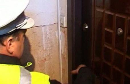 O dorohoiancă a sunat la 112 să anunțe că o bate concubinul. Când au ajuns polițiștii surpriză...