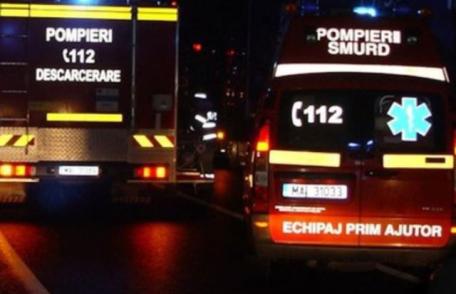 Incendiu izbucnit la o casă din Dorohoi! Un tânăr de 29 ani intoxicat cu fum, salvat de pompieri