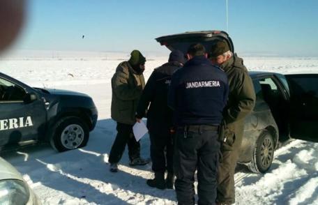 Amenzi de peste 5000 lei în urma unor controale ale jandarmilor pe acumulările Bucecea şi Rogojeşti - FOTO