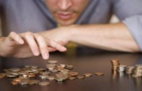 Se trage linie: Salarii mai mici pentru 22.000 de bugetari!