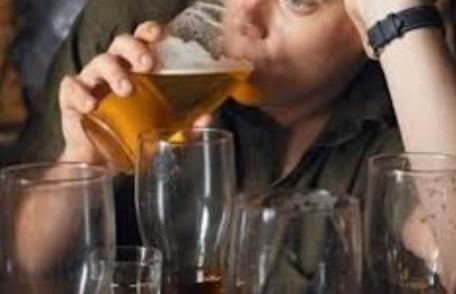 Și-a reclamat colegul de pahar. Au băut împreună după care a fost tâlhărit!