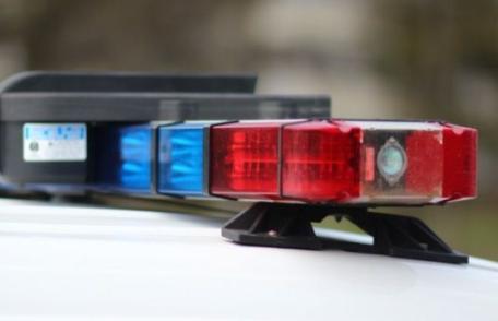 Accident produs de o șoferiță care nu s-a asigurat corespunzător la schimbarea benzii de circulaţie