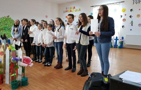 Concurs Interjudețean „TOPÂRCENIANA” la Școala Gimnazială „Ioan Murariu” Cristinești - FOTO