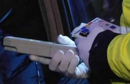 Un șofer cu „alcool la bord” și permisul anulat de patru ani, depistat de polițiștii botoșăneni