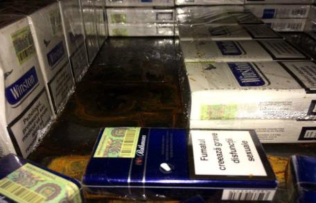 Mii de țigarete de contrabandă depistate la Vama Stânca - FOTO