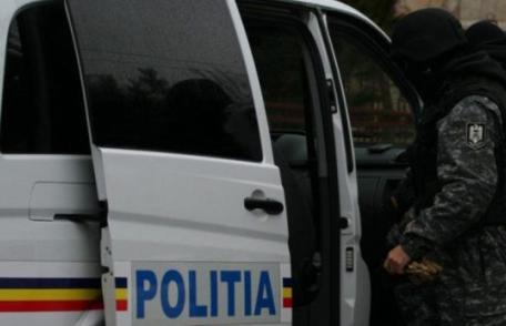 Percheziții la locuința unui tânăr bănuit de mai multe furturi