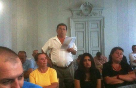 Barul buclucaş de pe Bulevard : Locatarii se războiesc cu patronul