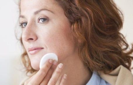 Șase trucuri simple pentru frumusețe