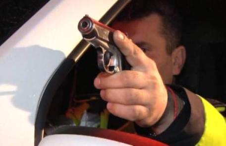 Focuri de armă în preajma unei discoteci din județul Botoșani