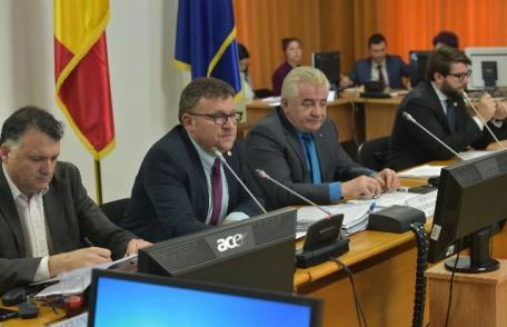 Modificare majoră pentru întreprinzători: de acum pot încasa trimestrial dividendele, înainte de încheierea anului fiscal!