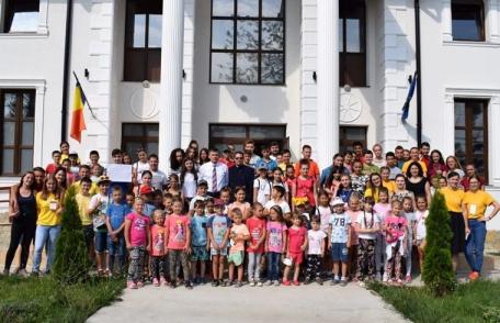 Mărturia unei fete care a venit pentru prima dată într-o tabără din pridvorul satului - FOTO