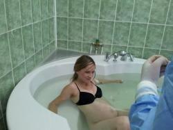 Liste lungi de așteptare la maternitatea Botoșani pentru nașterile sub apă