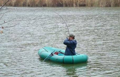 A trecut Prutul pentru a pescui în Moldova