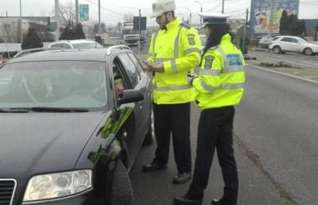 Razie într-o comună din Botoșani! Zeci de persoane, unităţi economice şi autovehicule verificate!