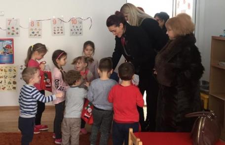 Femeile social democrate din Botoșani, mesagerele lui Moş Nicolae - FOTO