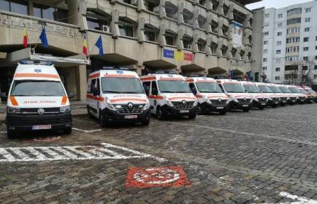 12 ambulanțe dintre cele achiziționate de Guvern au ajuns sâmbătă la Botoșani - FOTO