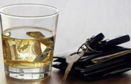 A condus sub influența băuturilor alcoolice