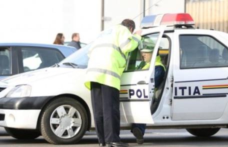 S-a ales cu dosar penal după ce a ratat ieșirea dintr-o parcare. Vezi ce alcoolemie avea viteazul!