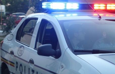 Tupeu la 18 ani! Prins fără permis la volanul unui autoturism cu numere false