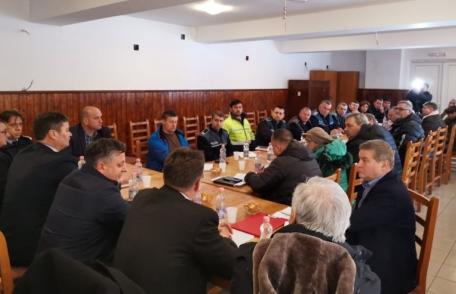 Întruniri de urgenţă după confirmarea apariţiei Pestei Porcine Africane pe teritoriul judeţului Botoșani - FOTO
