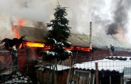 Zi de foc pentru pompierii botoșăneni. Trei incendii în mai puțin de două ore!