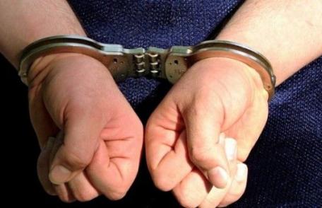 Bărbat reținut în urma unei o sentințe penale pentru tulburarea ordinii și liniștii publice