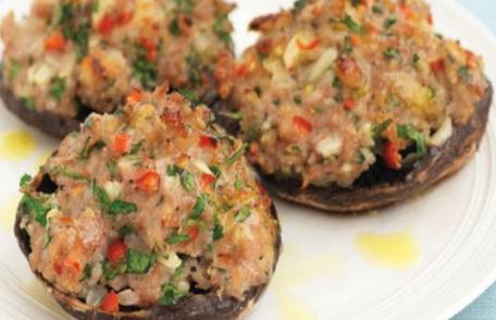 Ciupercuțe umplute cu carne tocată
