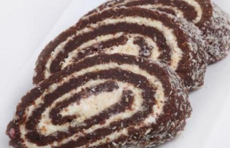 Ruladă cu nucă de cocos