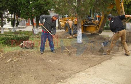 Parcul din centrul oraşului va fi reamenajat