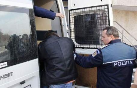 Jaf la drumul mare: Tânăr din Copălău cercetat după ce a lăsat doi bărbați fără un telefon mobil şi trei saci cu porumb