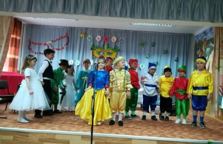 Festival Concurs Regional de Teatru „Masca” la Grădinița „Ștefan cel Mare și Sfânt” Dorohoi