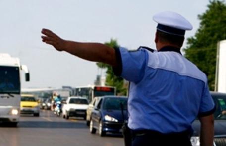 Acțiune a polițiștilor pentru combaterea actelor de contrabandă şi a încălcării normelor rutiere