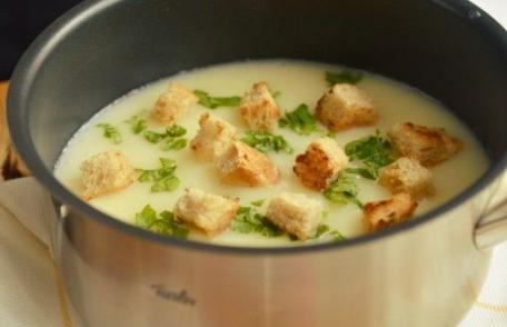 Supă-cremă de conopidă